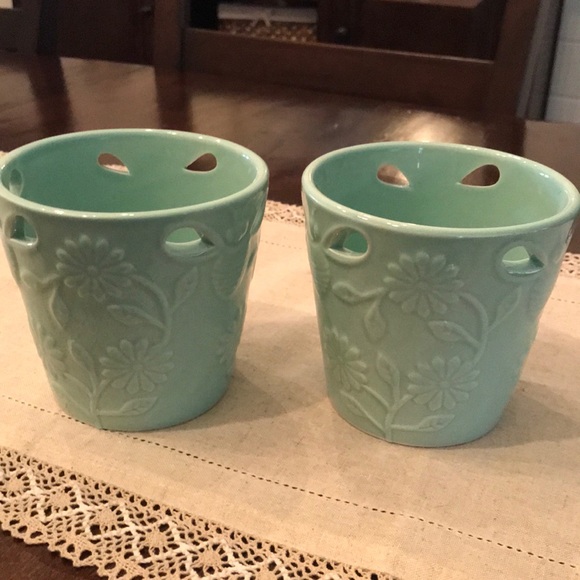 2 New Planters NWOT